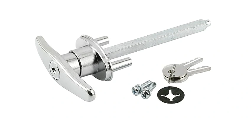 Old Style Garage Door Locks Replacements in Saranap, California